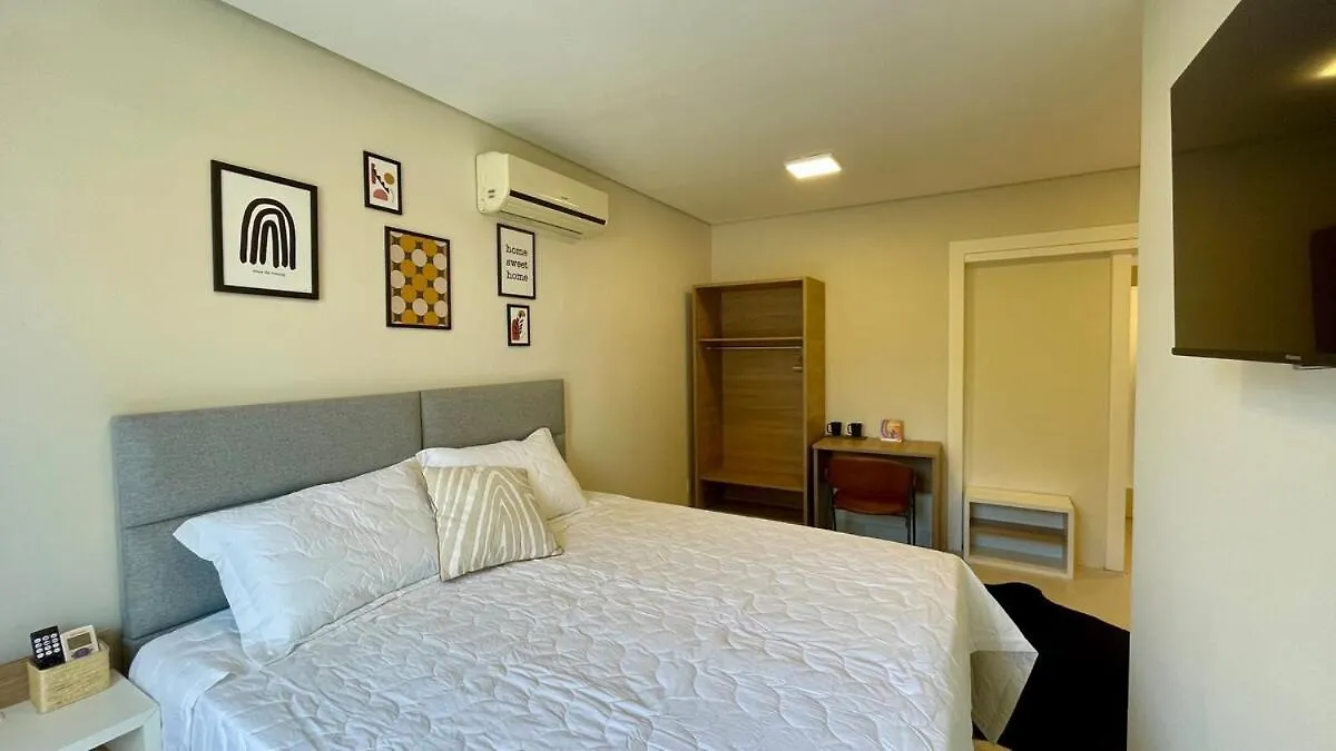 No Centro Suites 2 - Apto Moderno Com Cozinha Compartilhada Florianopolis Apartment